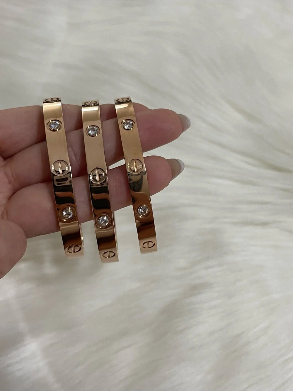 Generic Screw Bracelet with Screwdriver in Rose Gold with 4 Stones